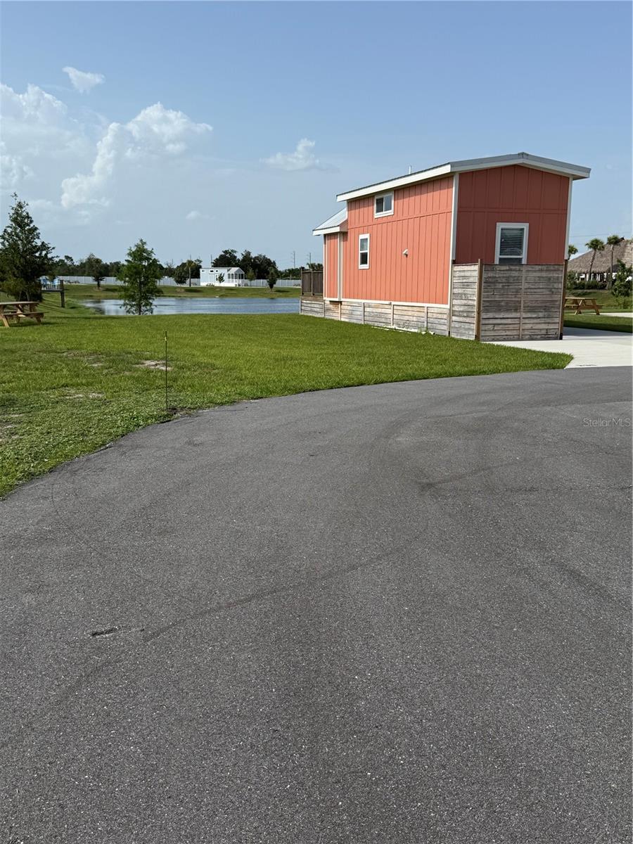 PALM BREEZE - Residential
