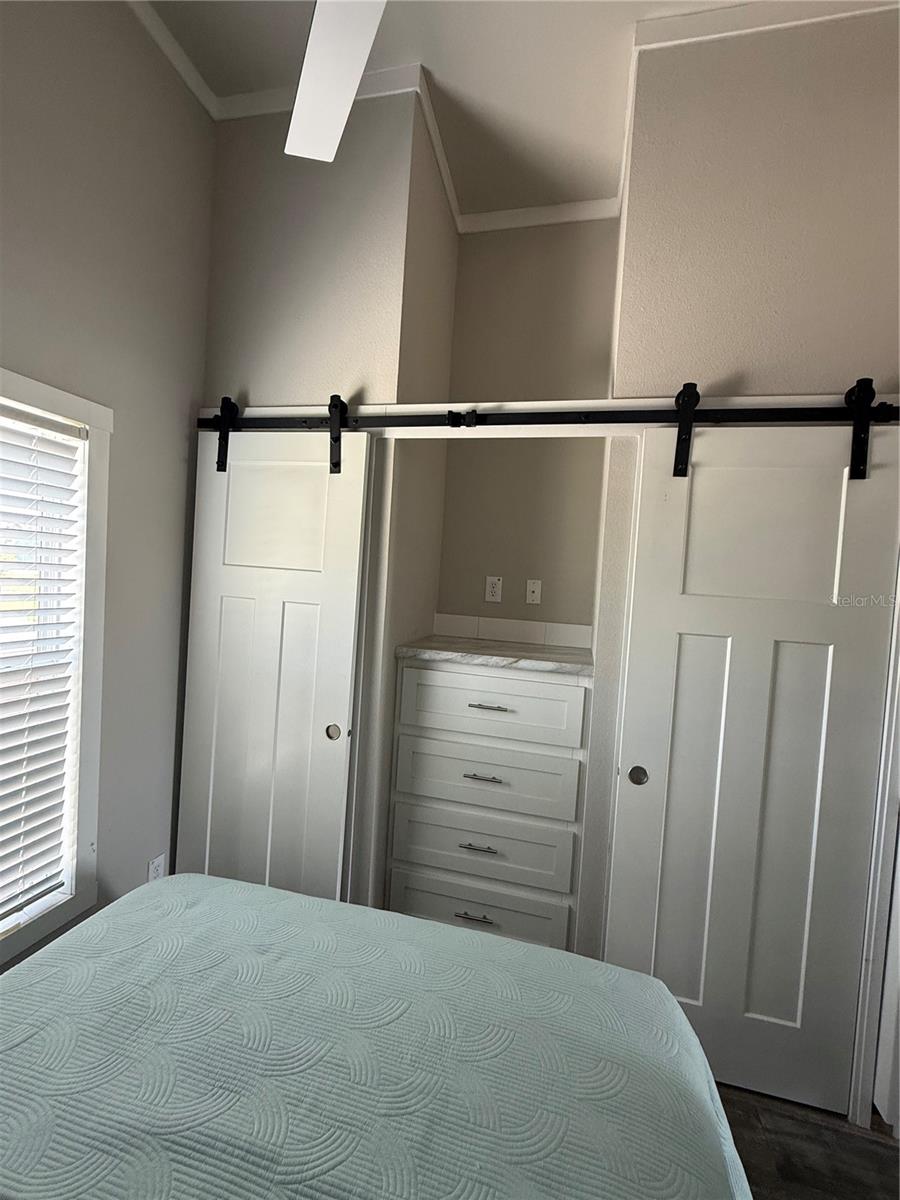 PALM BREEZE - Residential