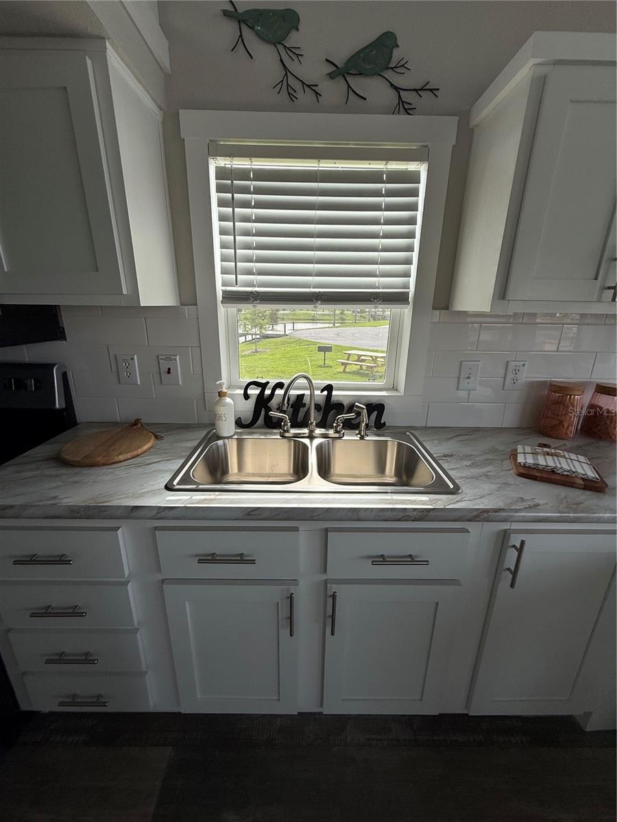PALM BREEZE - Residential