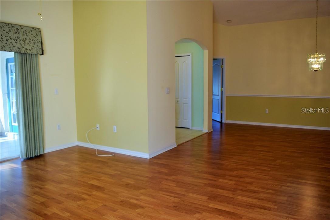 TAMPA BAY GOLF TENNIS CLUB PH 03A - Residential Lease
