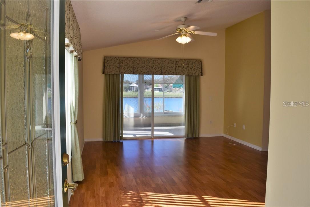 TAMPA BAY GOLF TENNIS CLUB PH 03A - Residential Lease