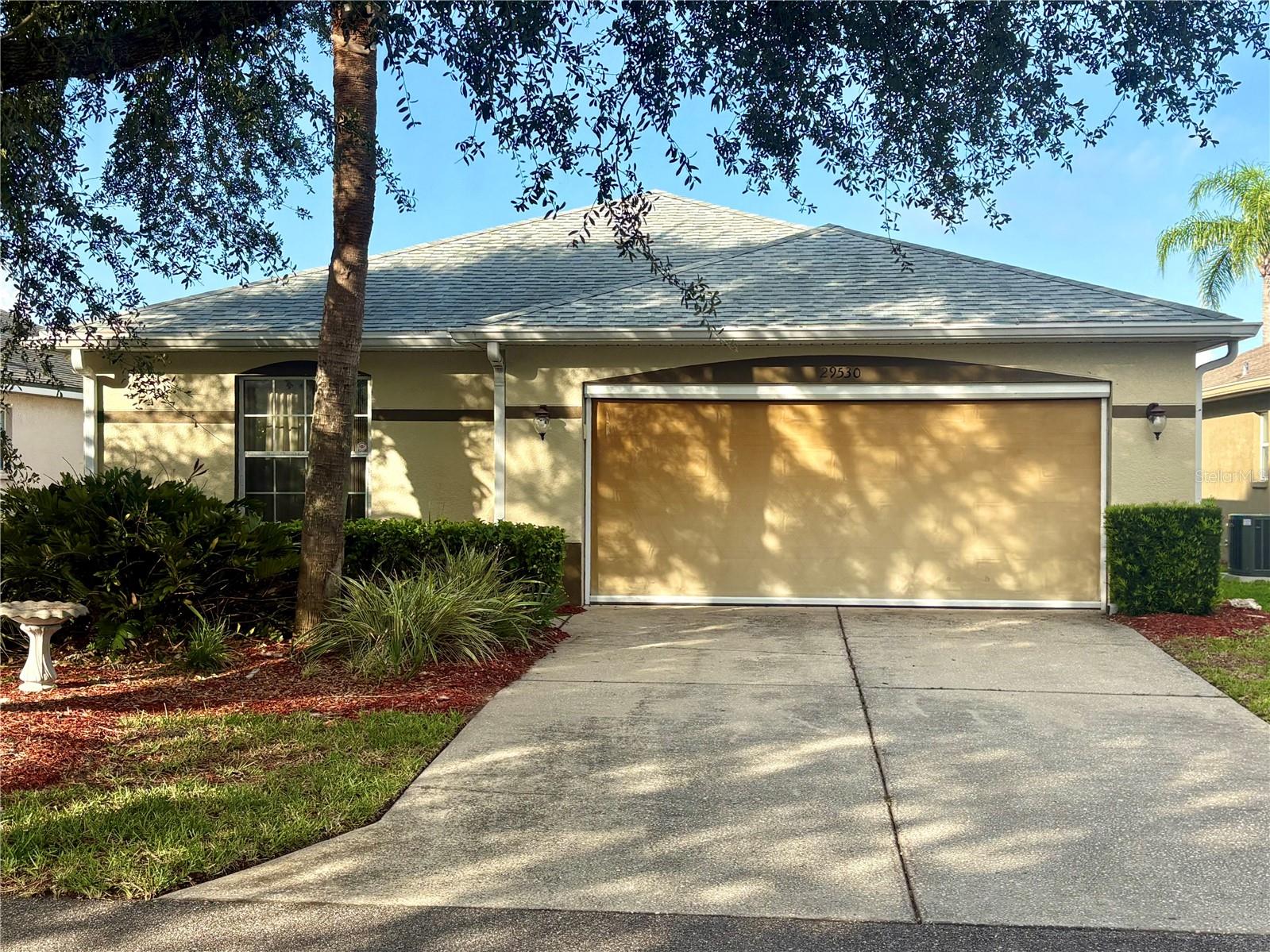 TAMPA BAY GOLF TENNIS CLUB PH 03A - Residential Lease