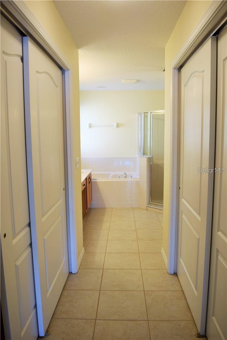 TAMPA BAY GOLF TENNIS CLUB PH 03A - Residential Lease