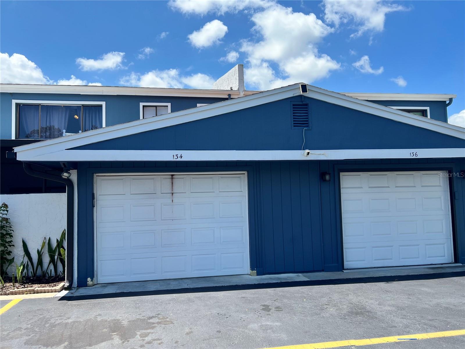 LAGO VISTA SUB - Residential Lease