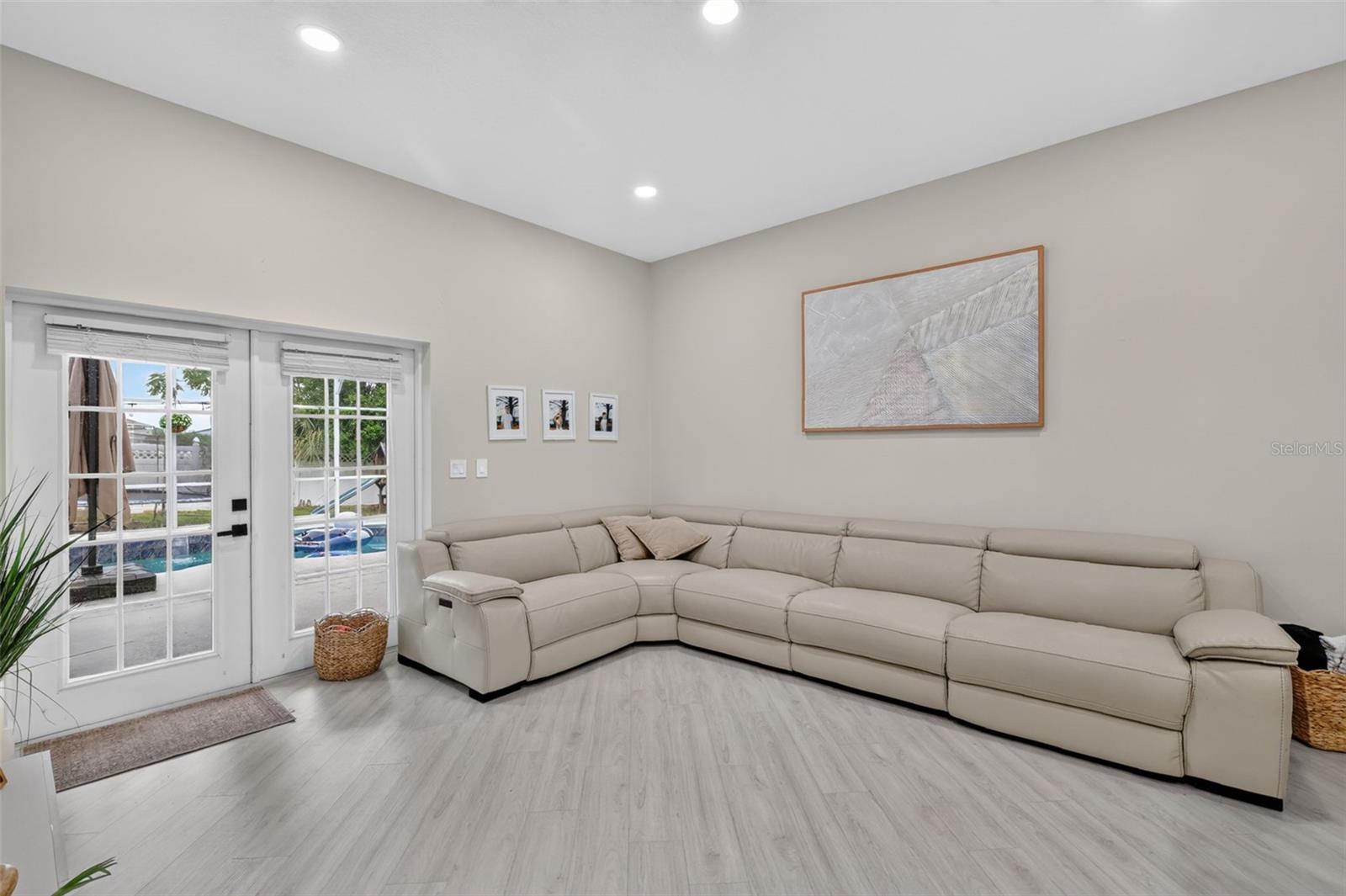 CHELSEA PARK SUB - Residential