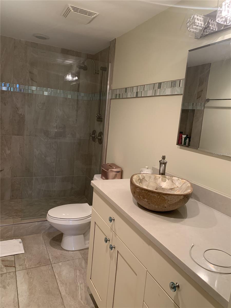 BAYFRONT TOWER CONDO - Residential
