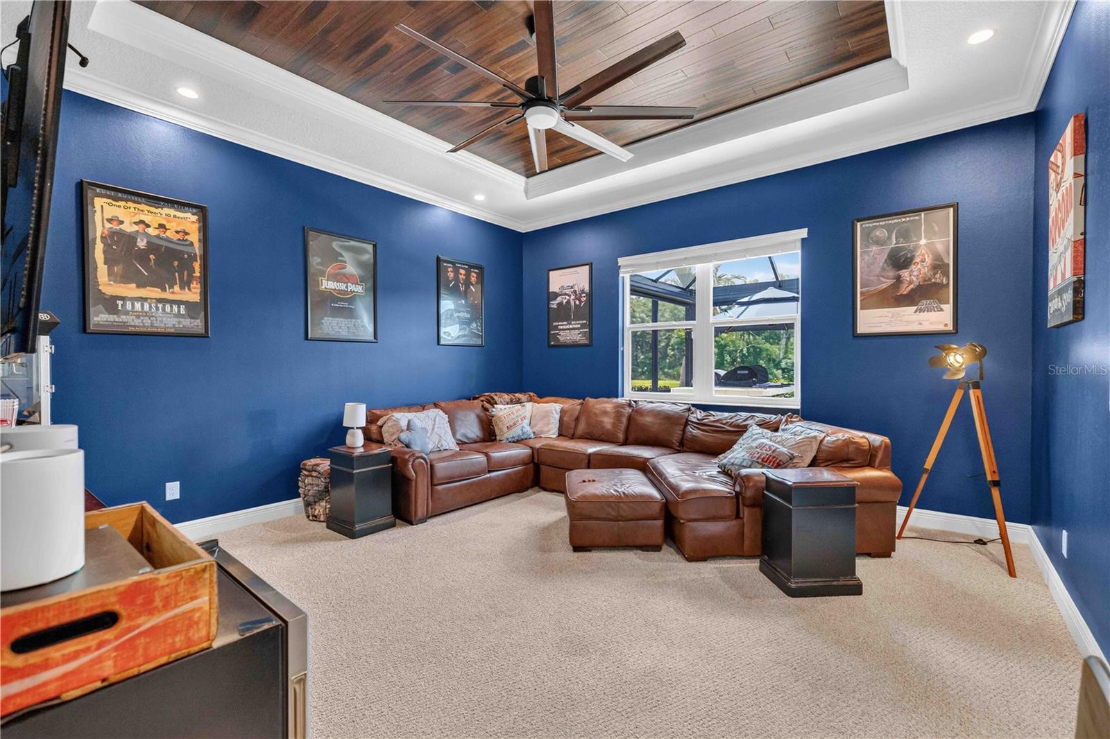 TWIN RIVERS - Residential