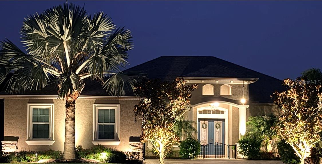 TWIN RIVERS - Residential