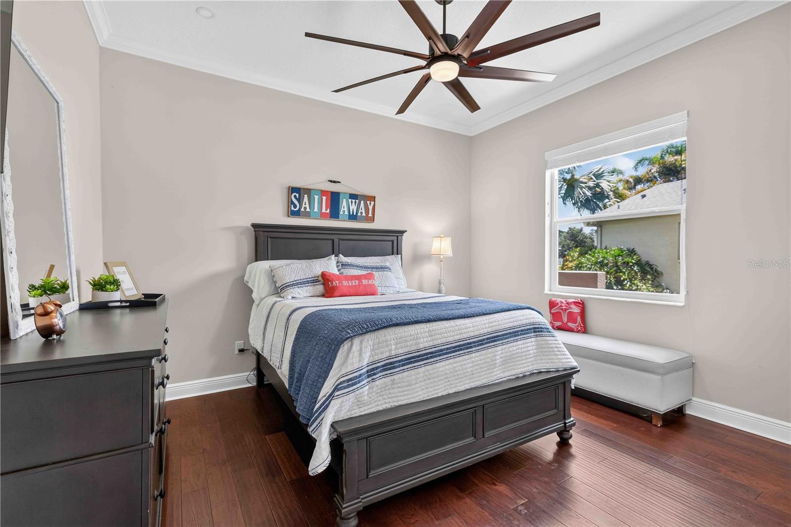 TWIN RIVERS - Residential