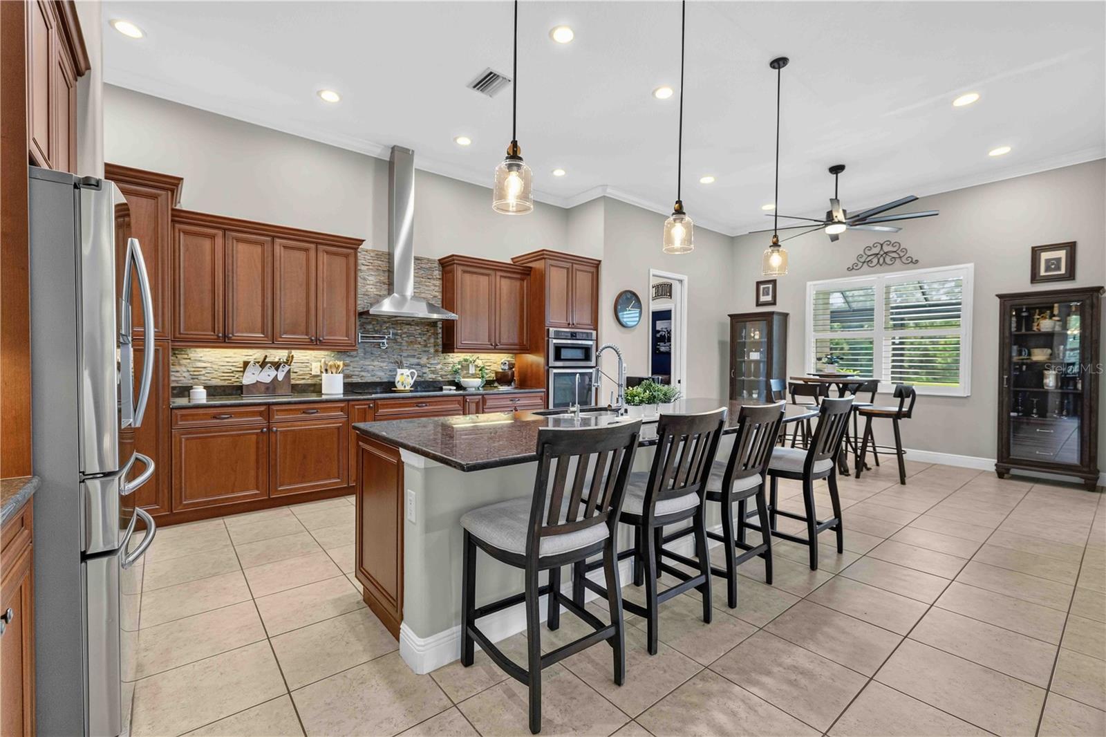 TWIN RIVERS - Residential