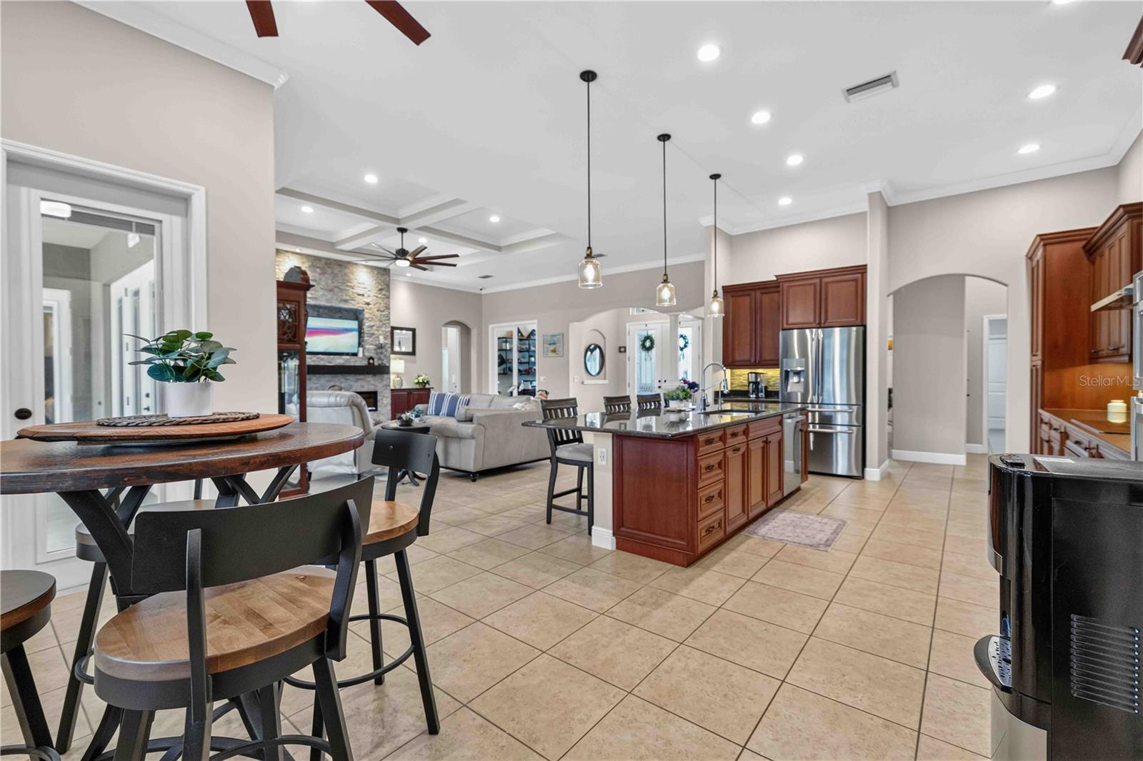 TWIN RIVERS - Residential