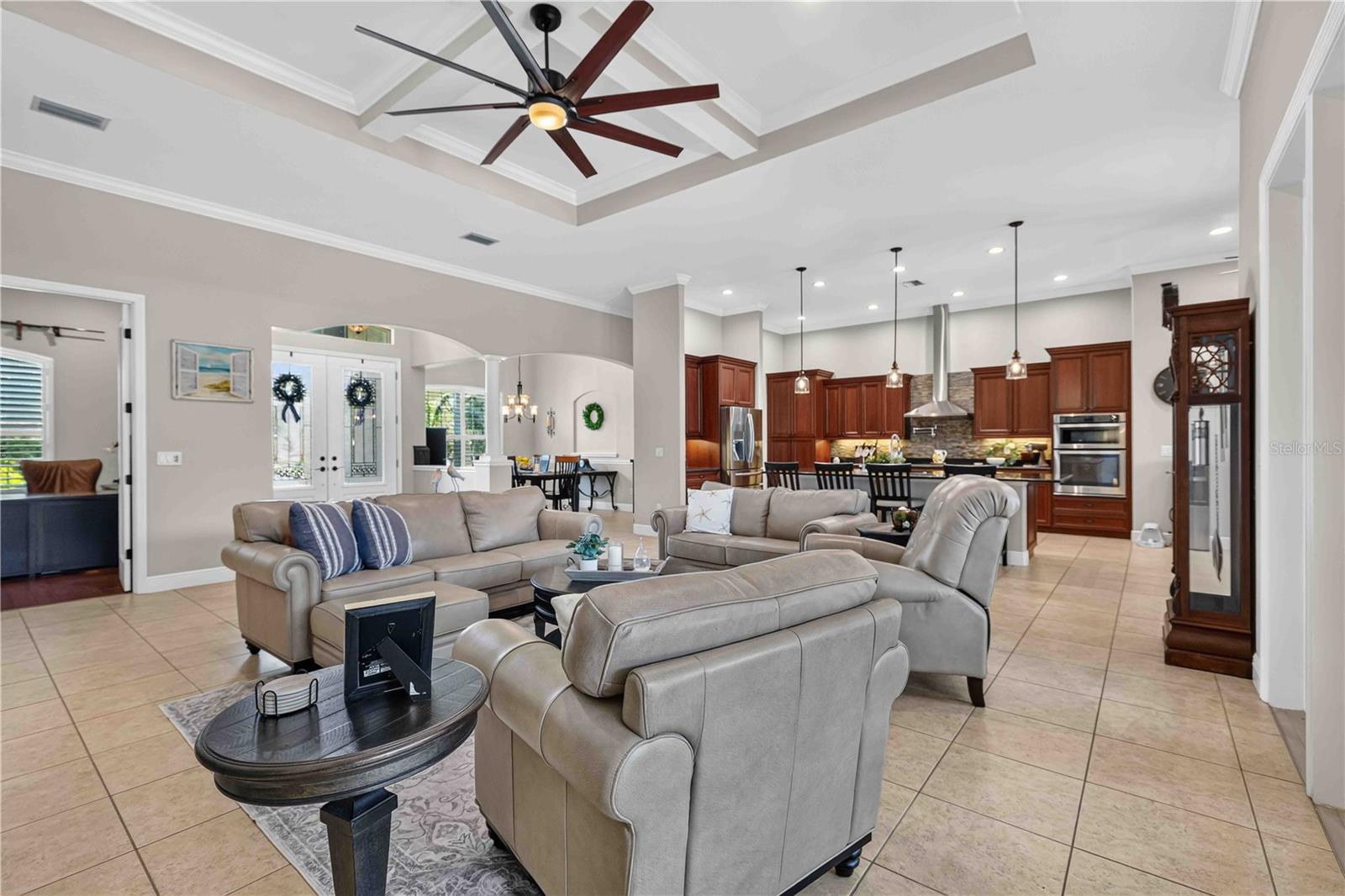 TWIN RIVERS - Residential