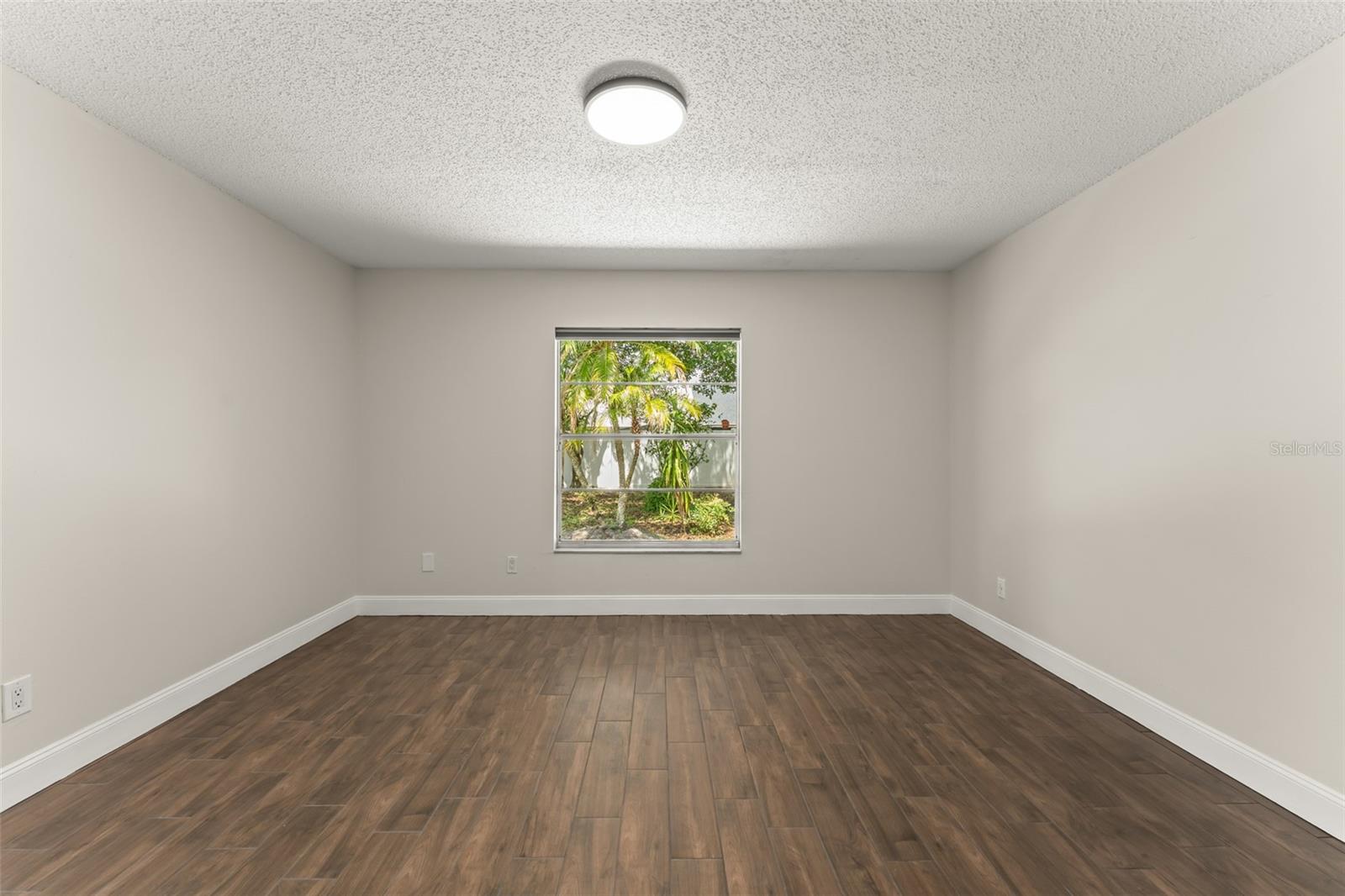 CARMEL PARK - Residential