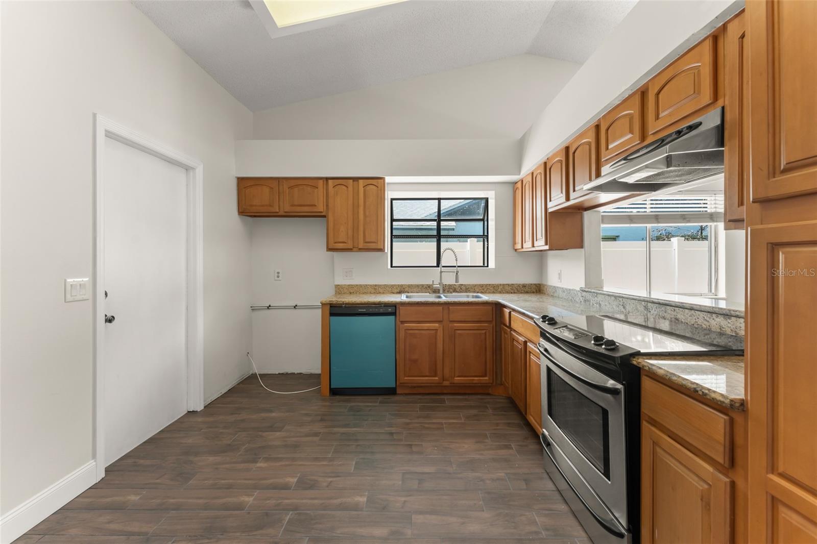 CARMEL PARK - Residential
