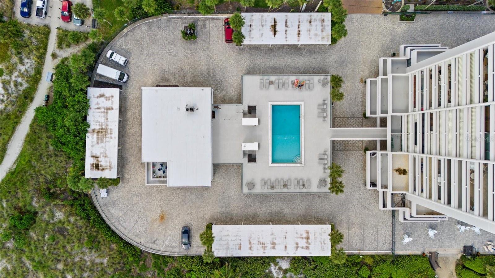 BEACH TERRACE - Residential