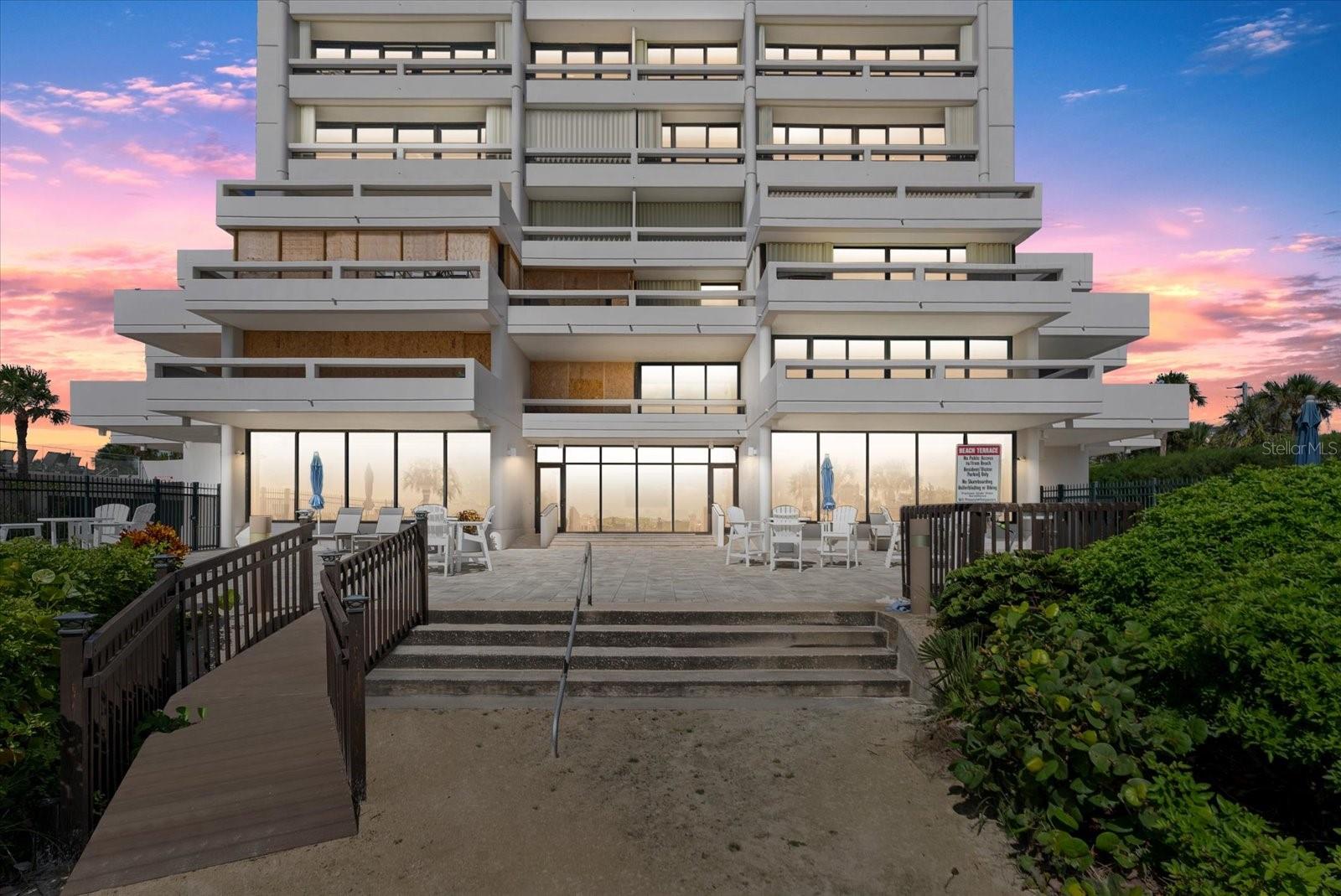 BEACH TERRACE - Residential