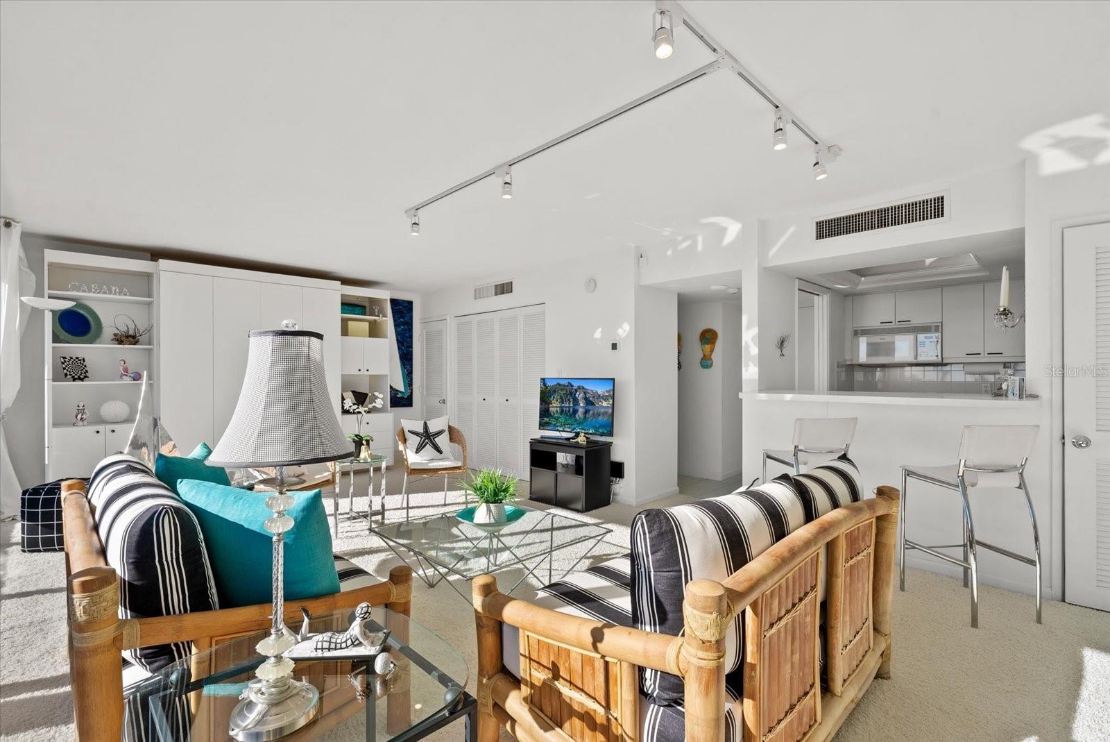 BEACH TERRACE - Residential