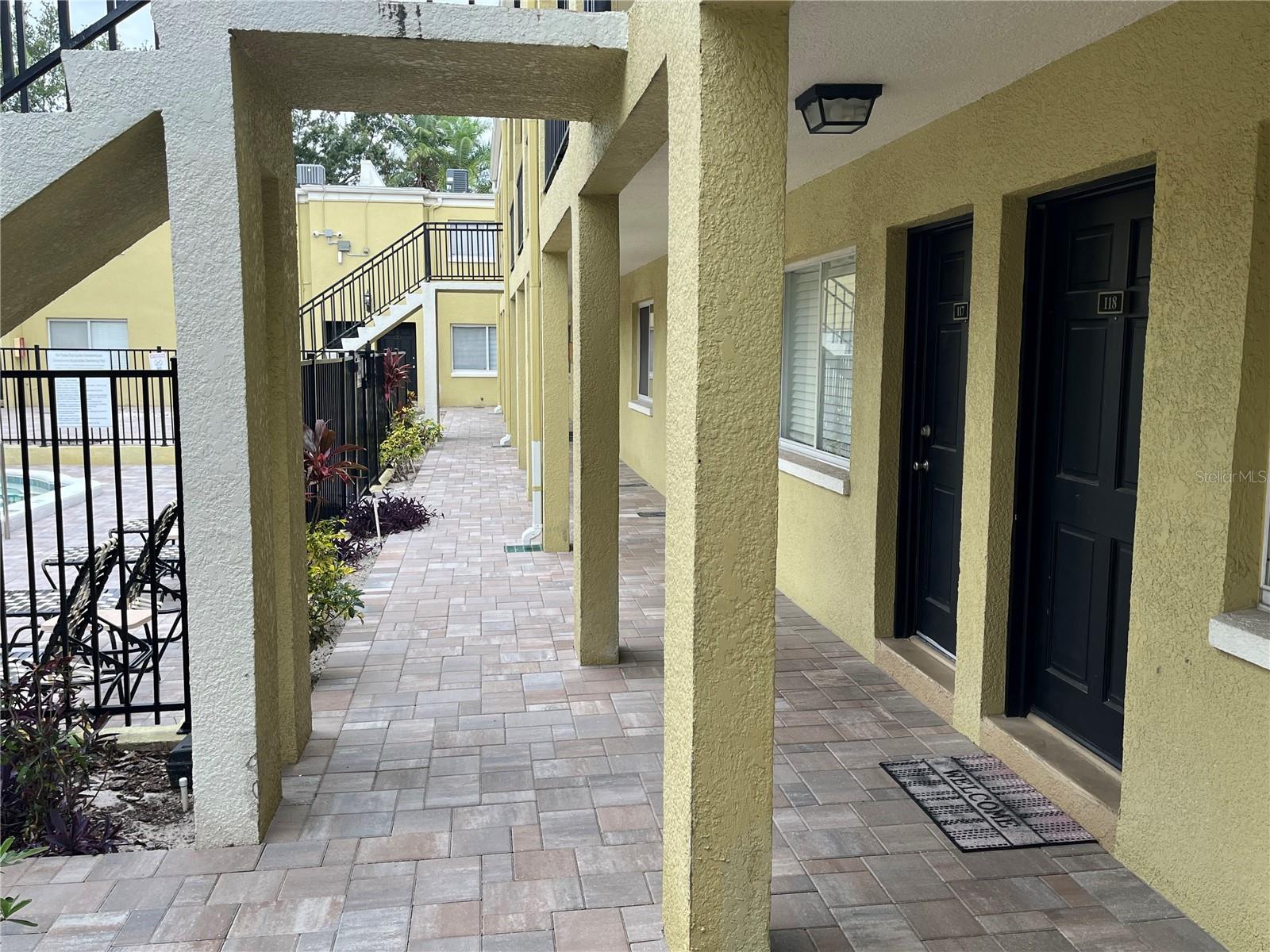 PALMA CEIA GARDENS CONDO - Residential