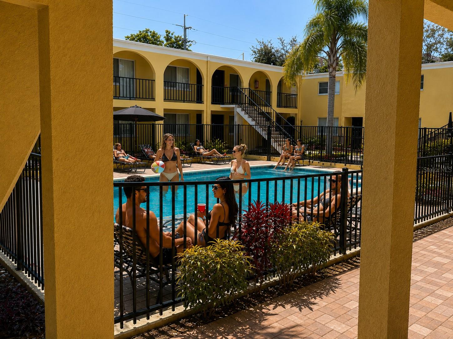 PALMA CEIA GARDENS CONDO - Residential