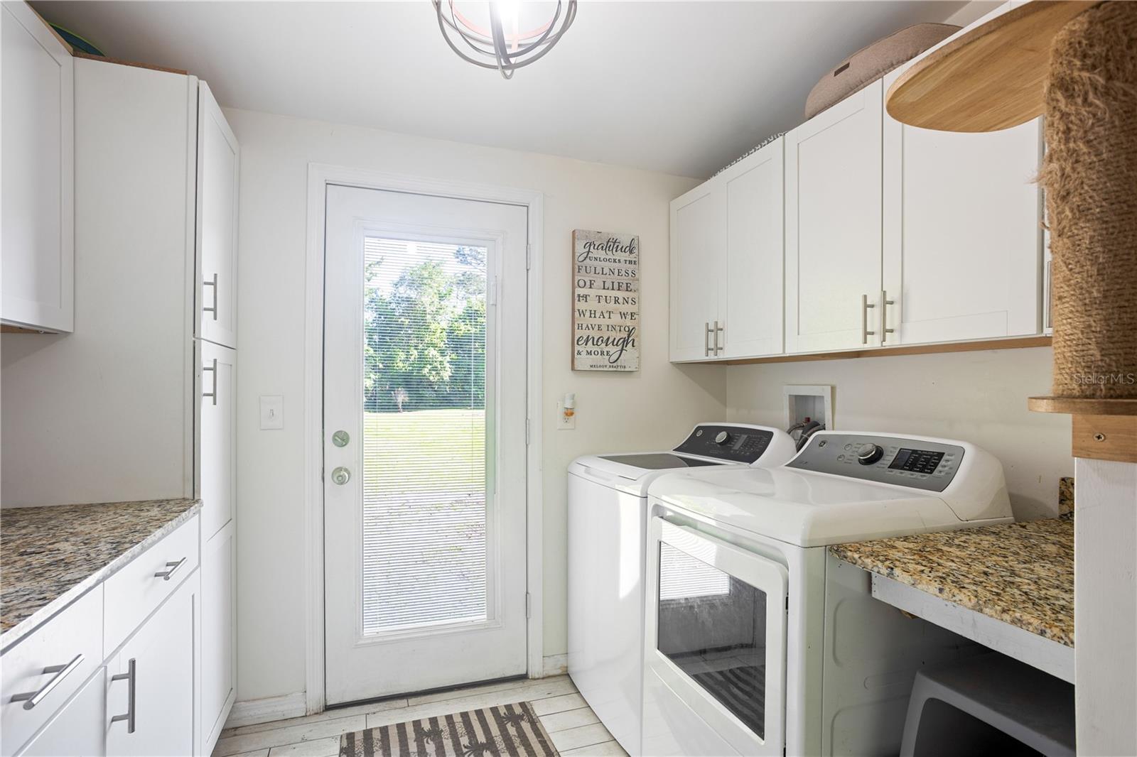WEKIVA RIVER ACRES - Residential