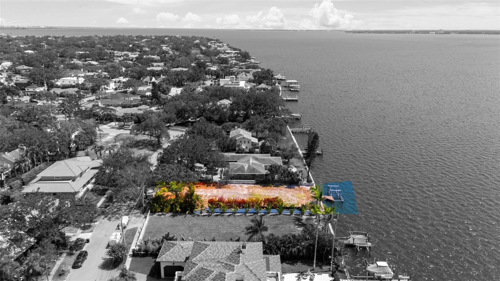 DAVIS ISLANDS PB10 PG52 TO 57 - Residential