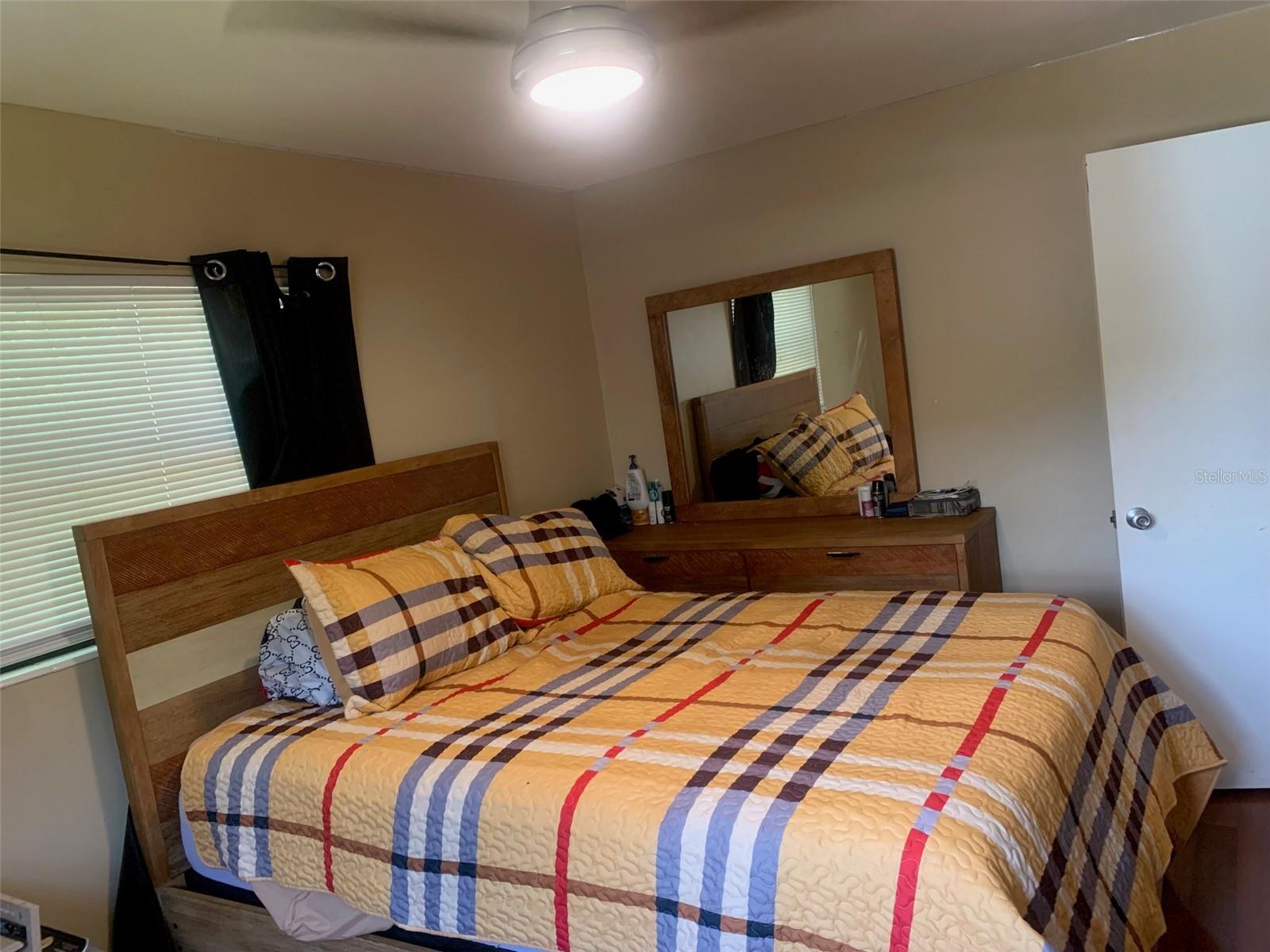 LEESBURG SHERWOOD HIGHLANDS - Residential