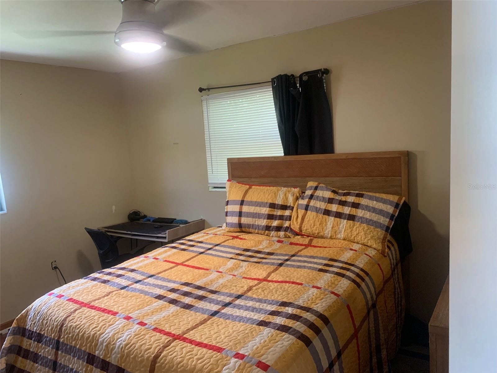 LEESBURG SHERWOOD HIGHLANDS - Residential