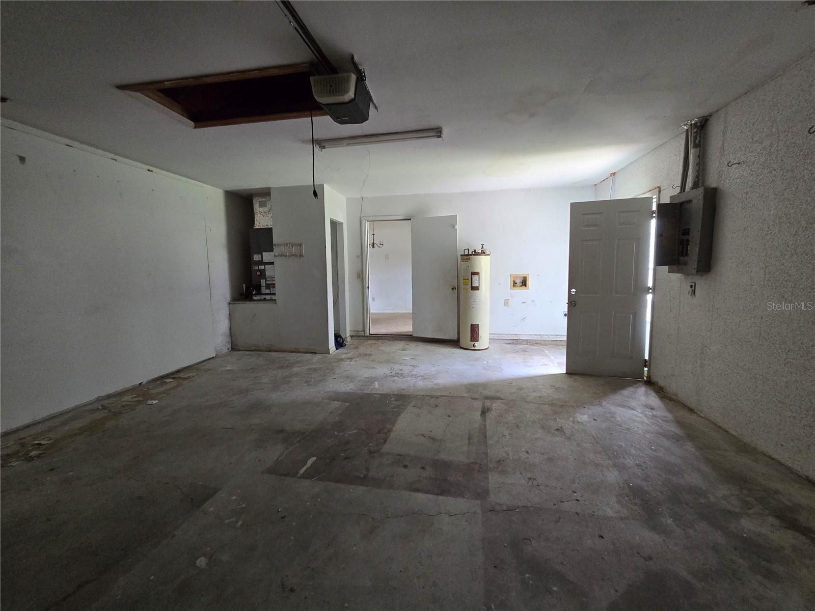 BELLEVIEW HEIGHTS ESTATE - Residential