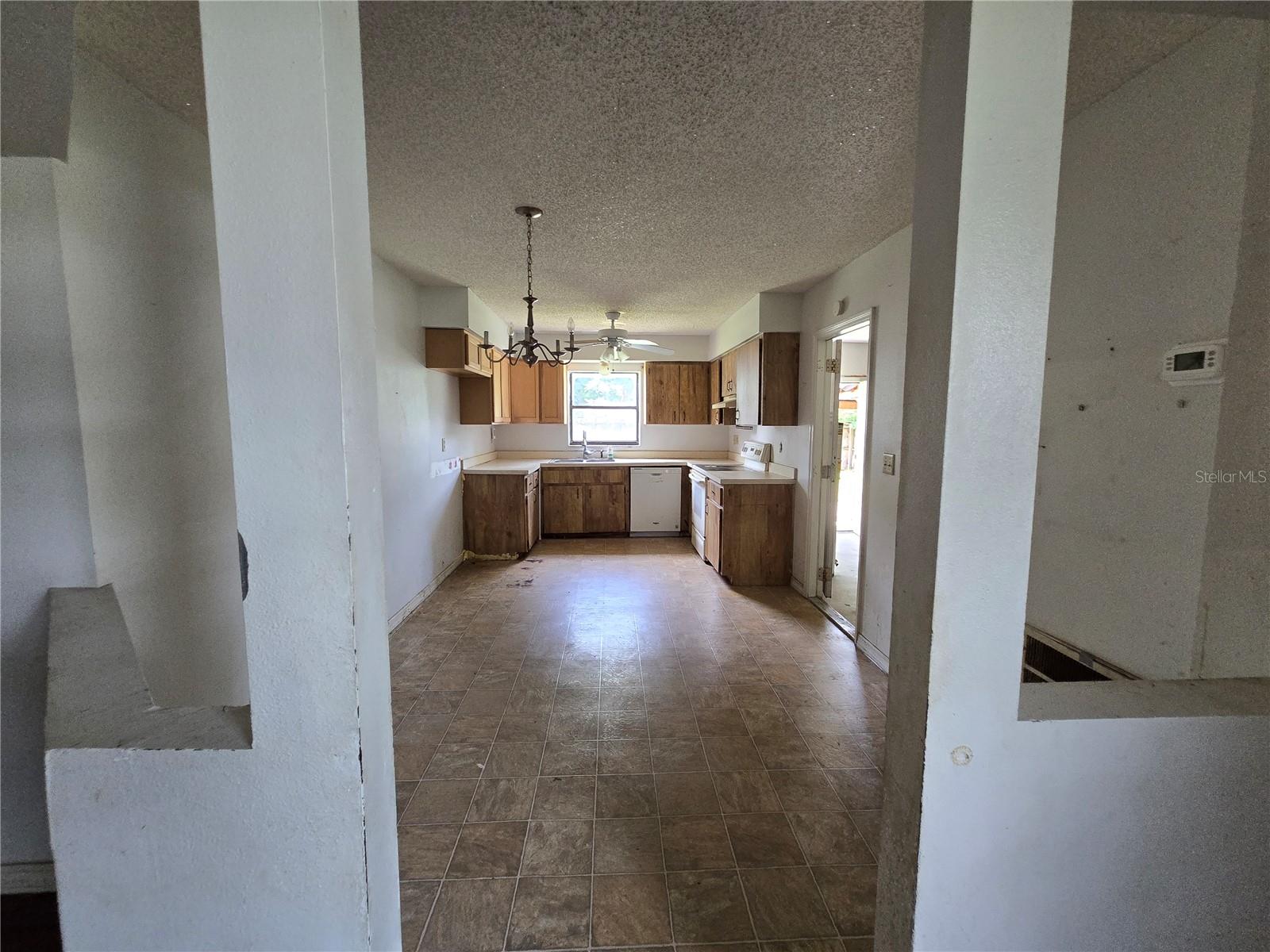 BELLEVIEW HEIGHTS ESTATE - Residential