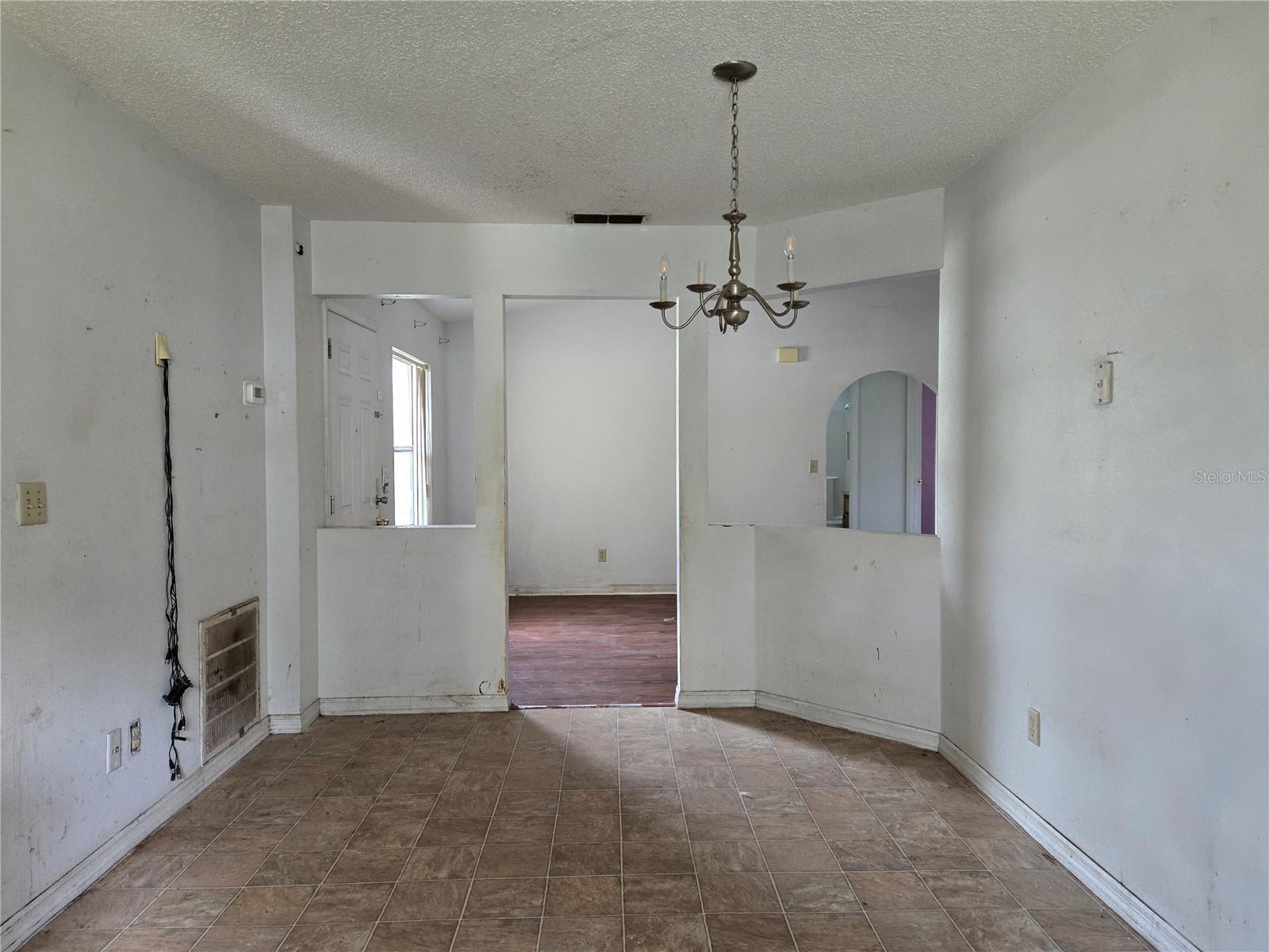 BELLEVIEW HEIGHTS ESTATE - Residential