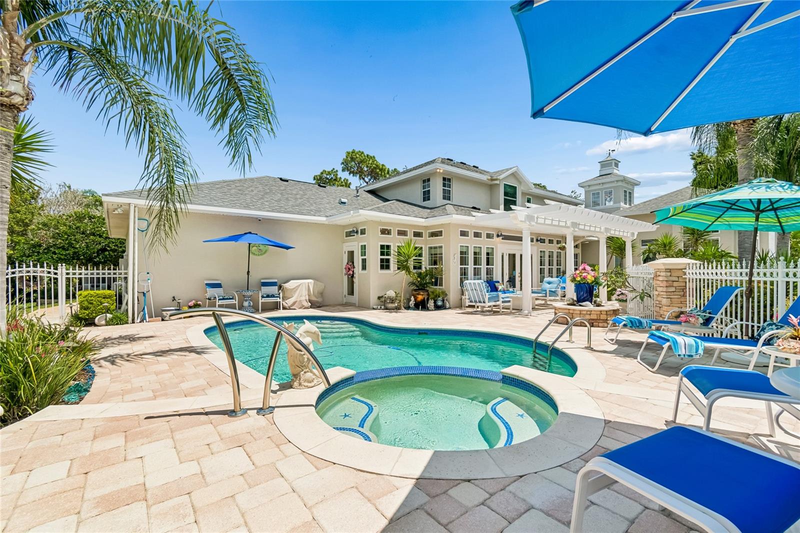 RIVIERA - Residential