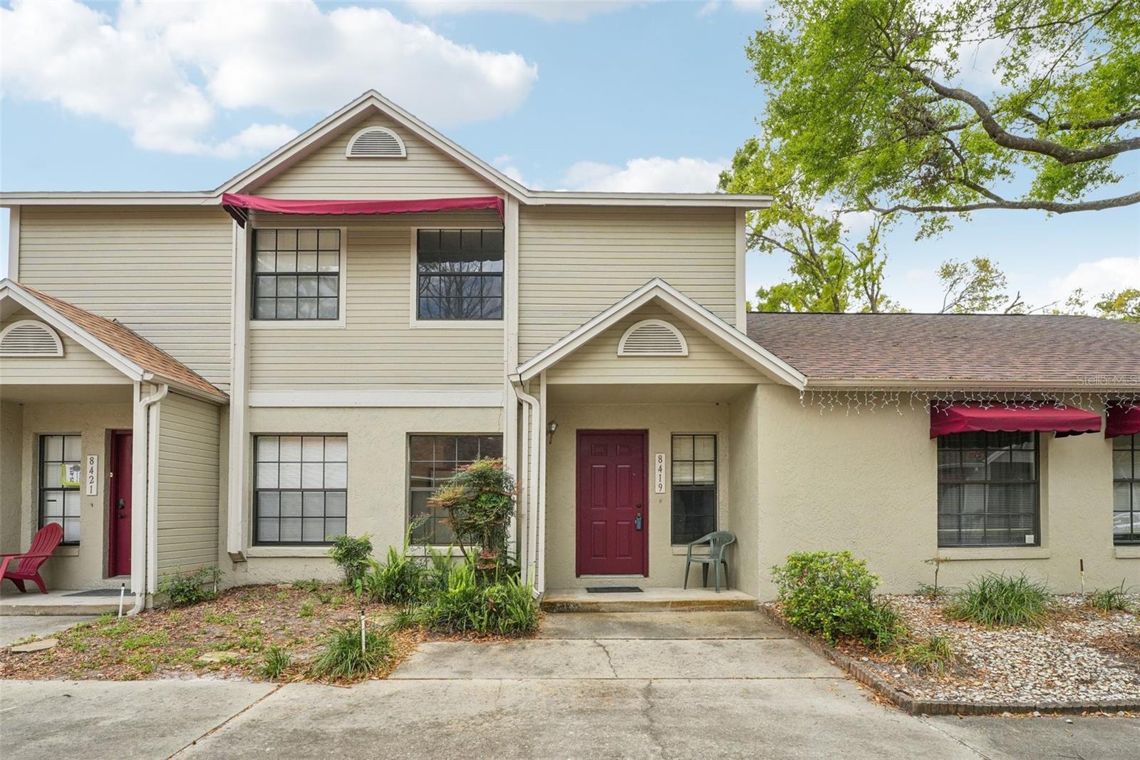 LAURELON VILLAGE OF MEADOWOOD - Residential
