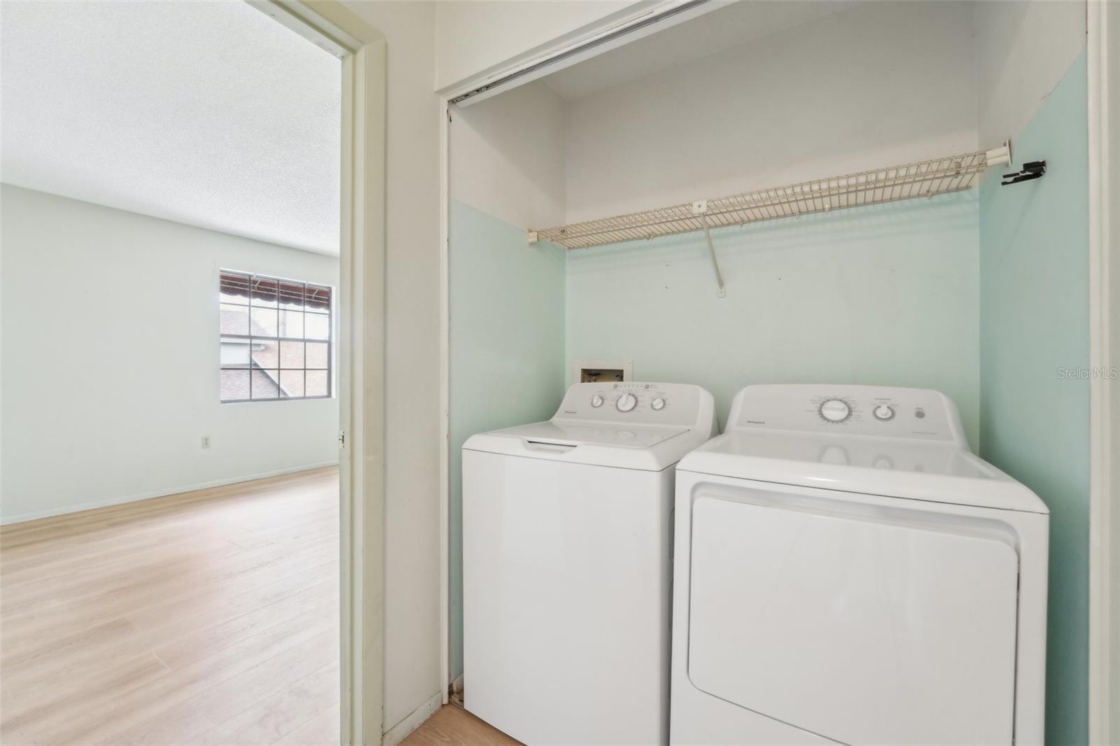 LAURELON VILLAGE OF MEADOWOOD - Residential