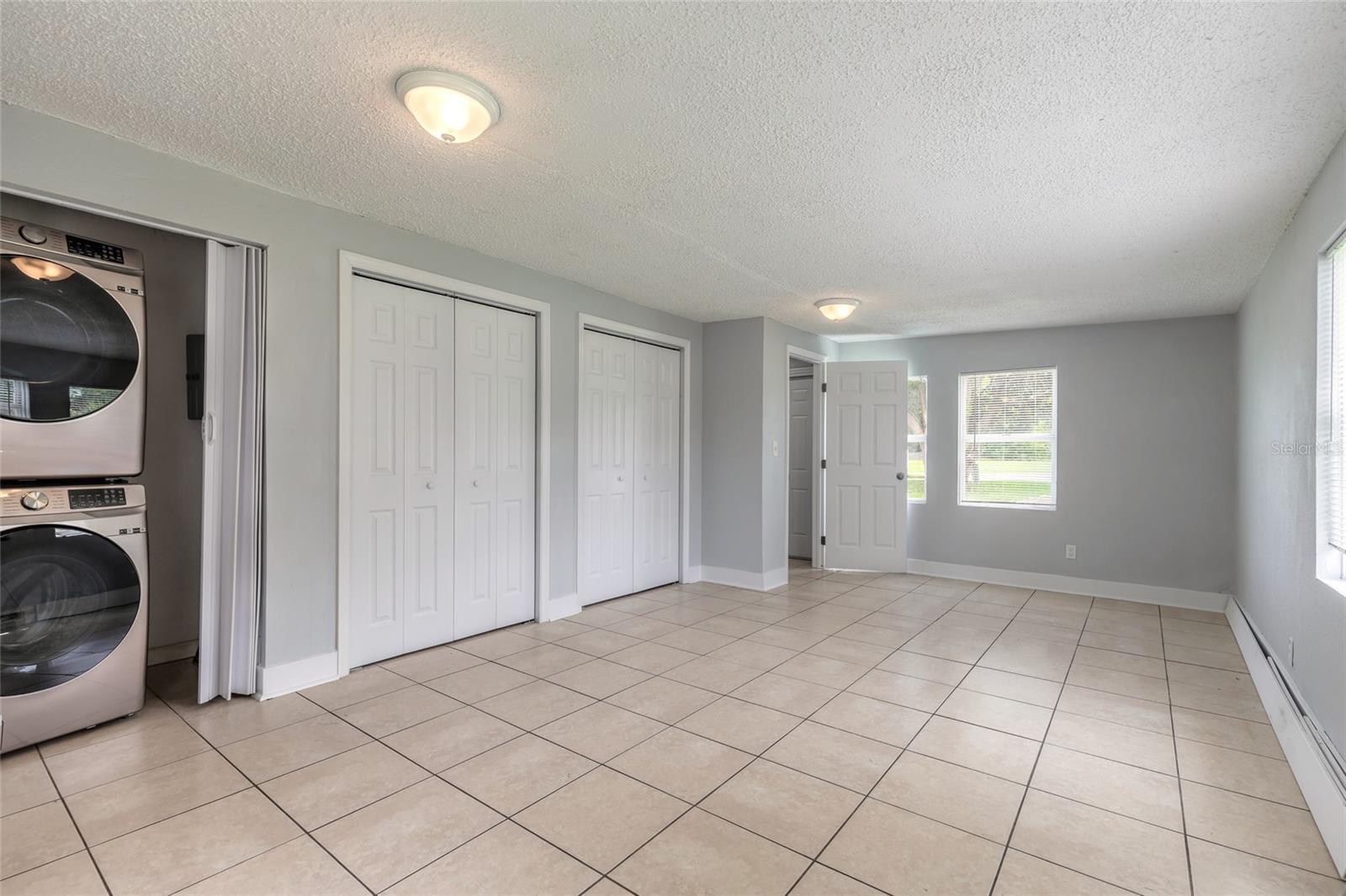 CLIFTON PARK - Residential