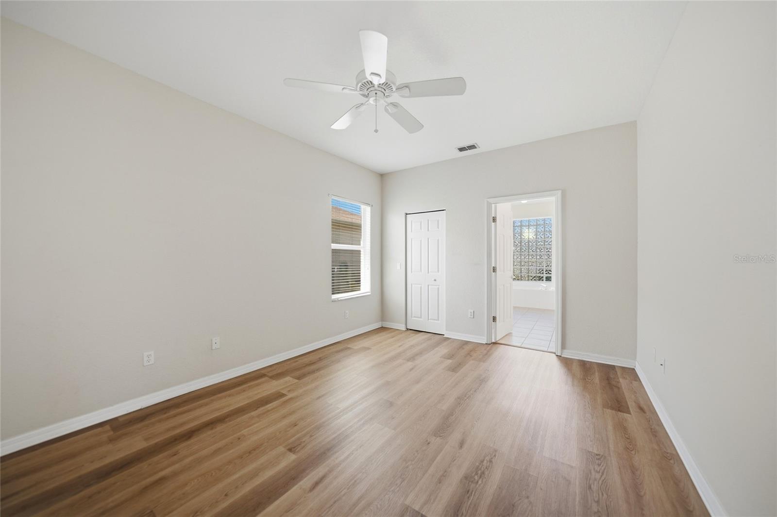 KINGS GATE - Residential