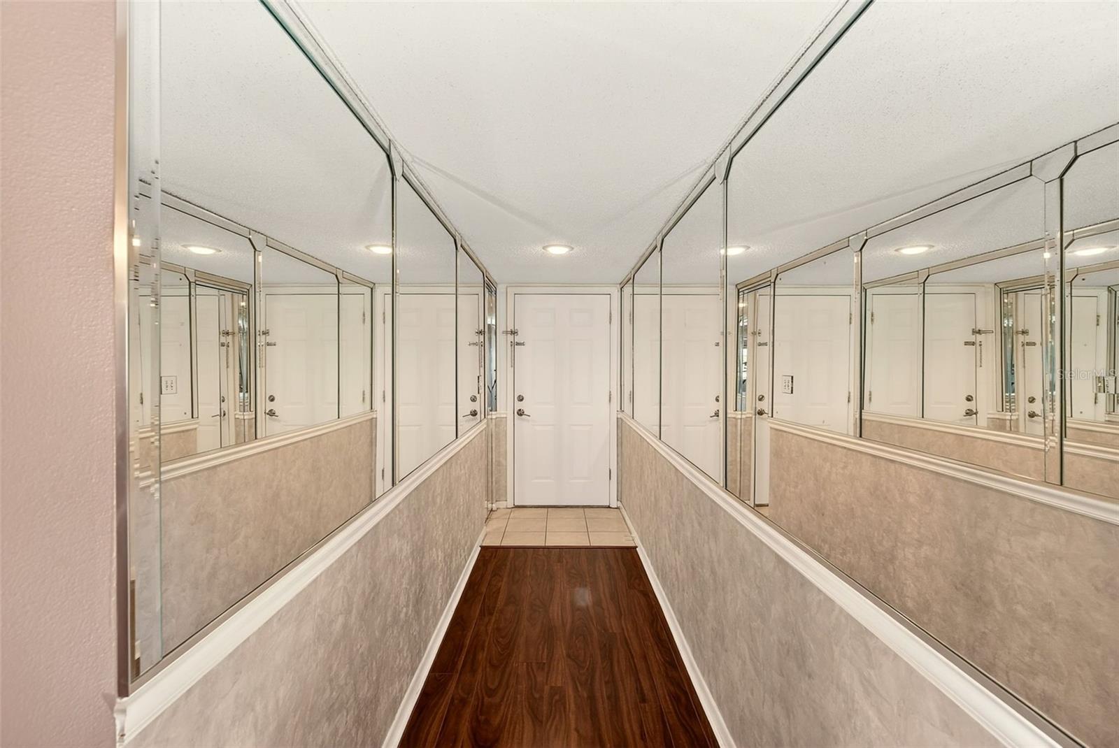 OAKHURST GARDEN APTS CONDO - Residential