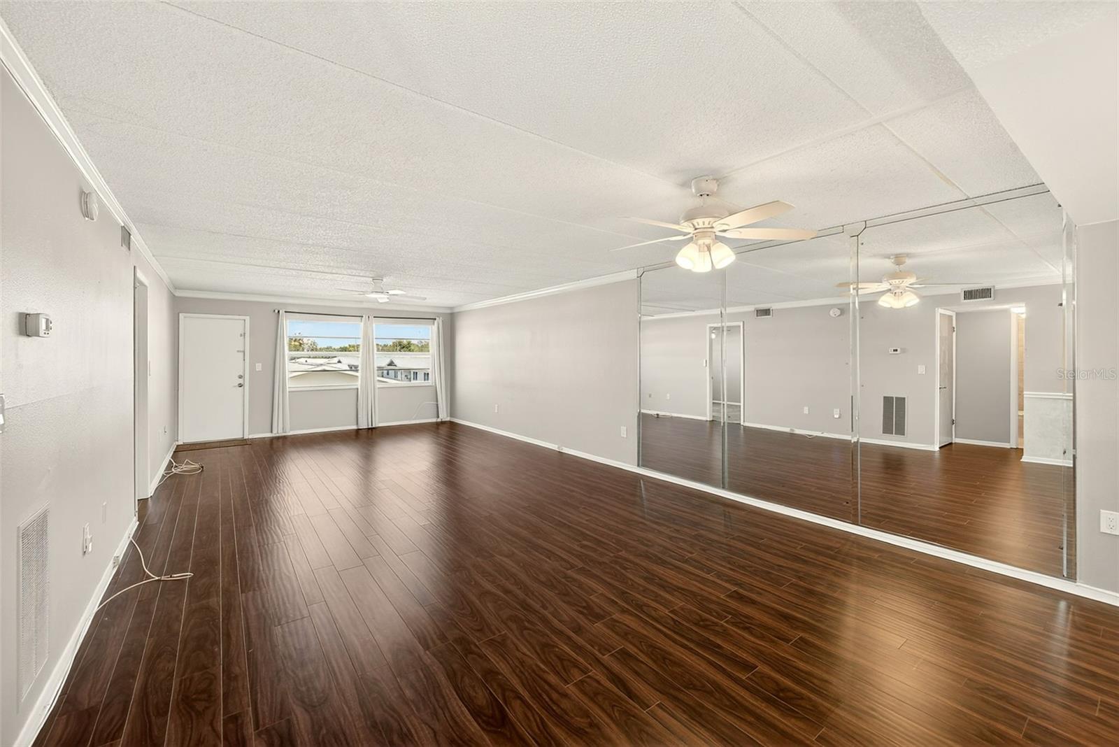 OAKHURST GARDEN APTS CONDO - Residential
