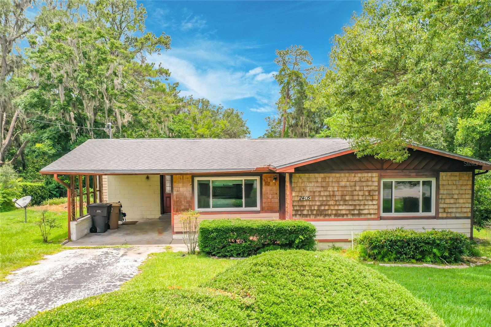 Welcome home to this charming 3-bedroom, 2-bath property situated on nearly half an acre, offering the perfect blend of space, comfort, and functionality. Inside, you'll find a welcoming layout with plenty of room for family living and entertaining. Two of the bedrooms share a Jack & Jill closet and bathroom with one of the bedrooms having additional closet space making it perfect for families with kids while the master bedroom and bathroom are in their own space at the back of the house (Potentially a MIL Suite!). 

Step outside to enjoy the expansive yard, providing endless possibilities for gardening, recreation, or simply relaxing in your own fenced-in private outdoor space. A standout feature of this property is the impressive 800-square-foot storage building (with power available), ideal for a workshop, hobby space, equipment storage, or additional workspace.

While the space does need some interior work, the seller is willing to provide a seller credit to help with the cost of needed repairs with a high enough offer. Roof (4 years), Water Heater (2 Years), HVAC (5 Years), Electric (6 Years) and Windows (6 years) have all been updated pretty recently. With its generous lot size, versatile outbuilding, and comfortable living spaces, this property offers endless potential for homeowners looking for room to grow. Don't miss the opportunity to make this exceptional (and much loved) home your own!

Equal Opportunity Housing