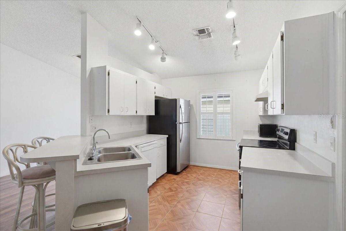 PLANTERS WALK PH 03 - Residential