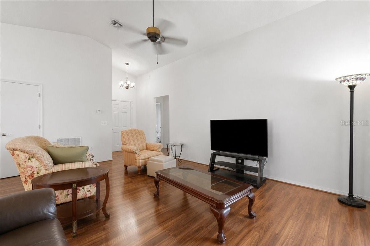 PLANTERS WALK PH 03 - Residential