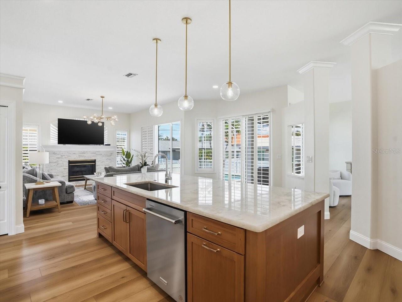 BELLEAIR BEACH - Residential