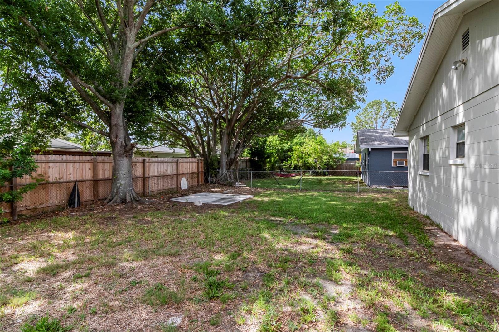 WEST PORT - Residential Income