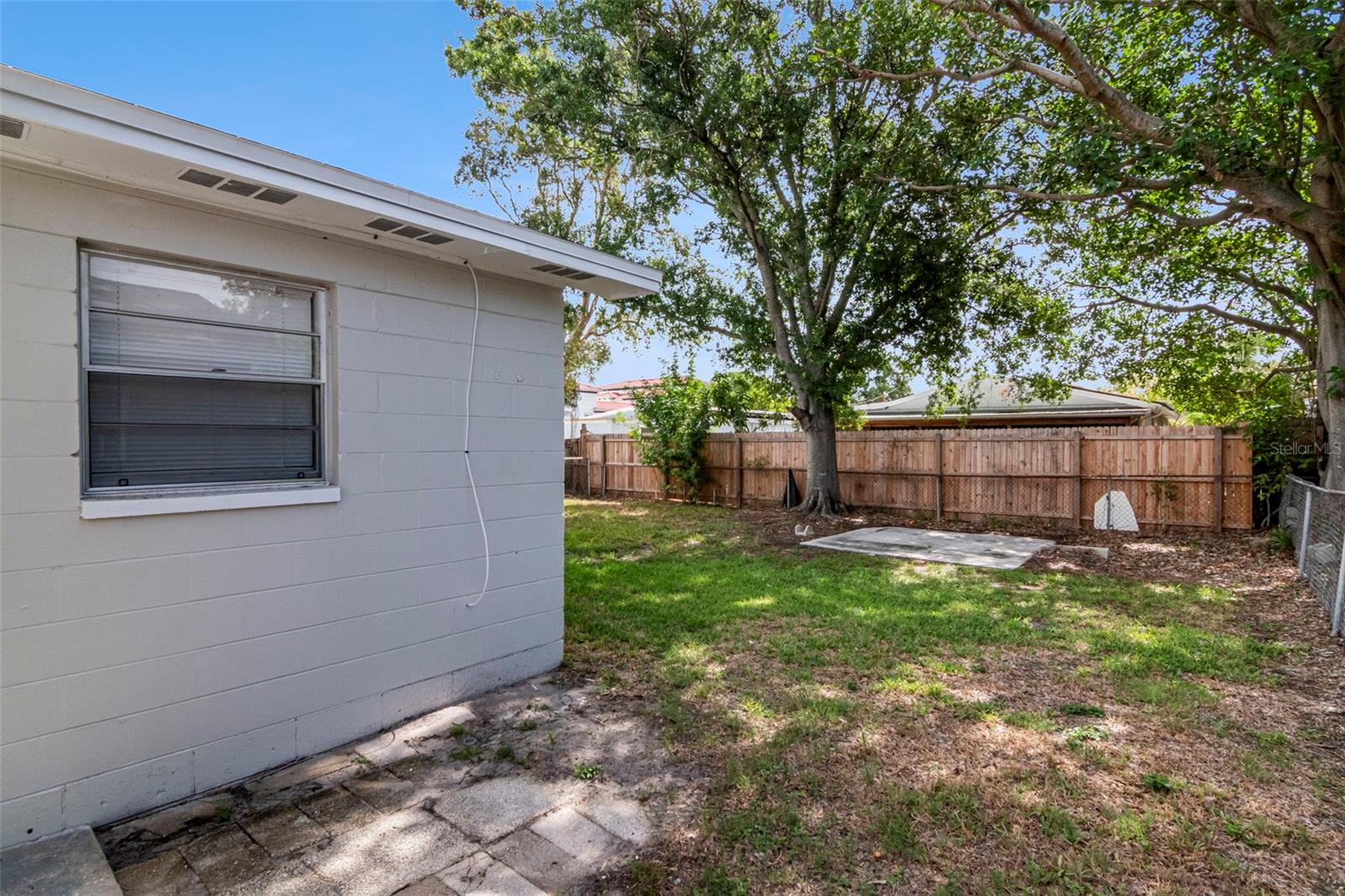 WEST PORT - Residential Income
