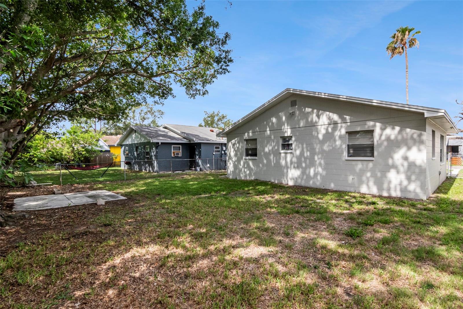 WEST PORT - Residential Income
