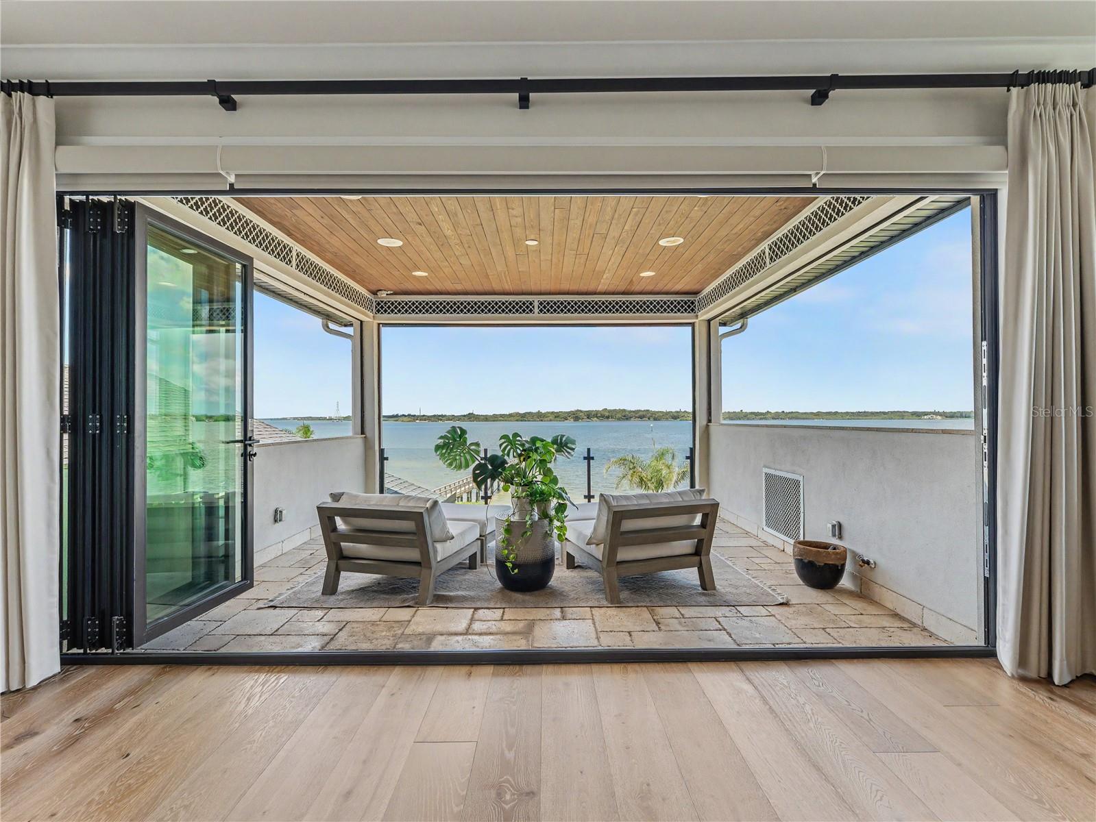 TAMPASHORES BAY SEC - Residential