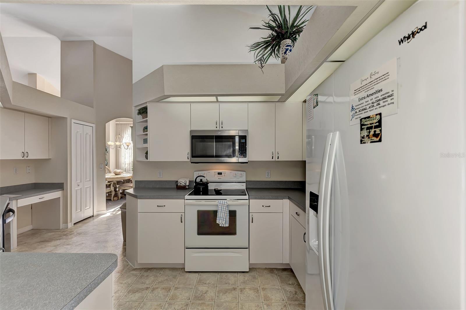 ROTONDA WEST LONG MEADOW - Residential