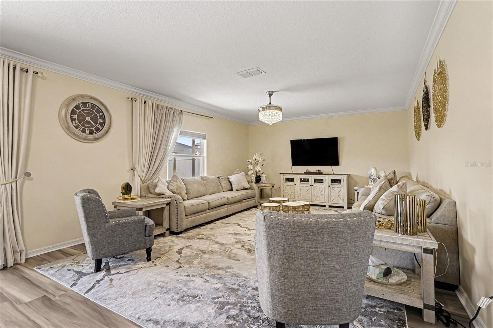 MANCHESTER LAKES PH 4 - Residential