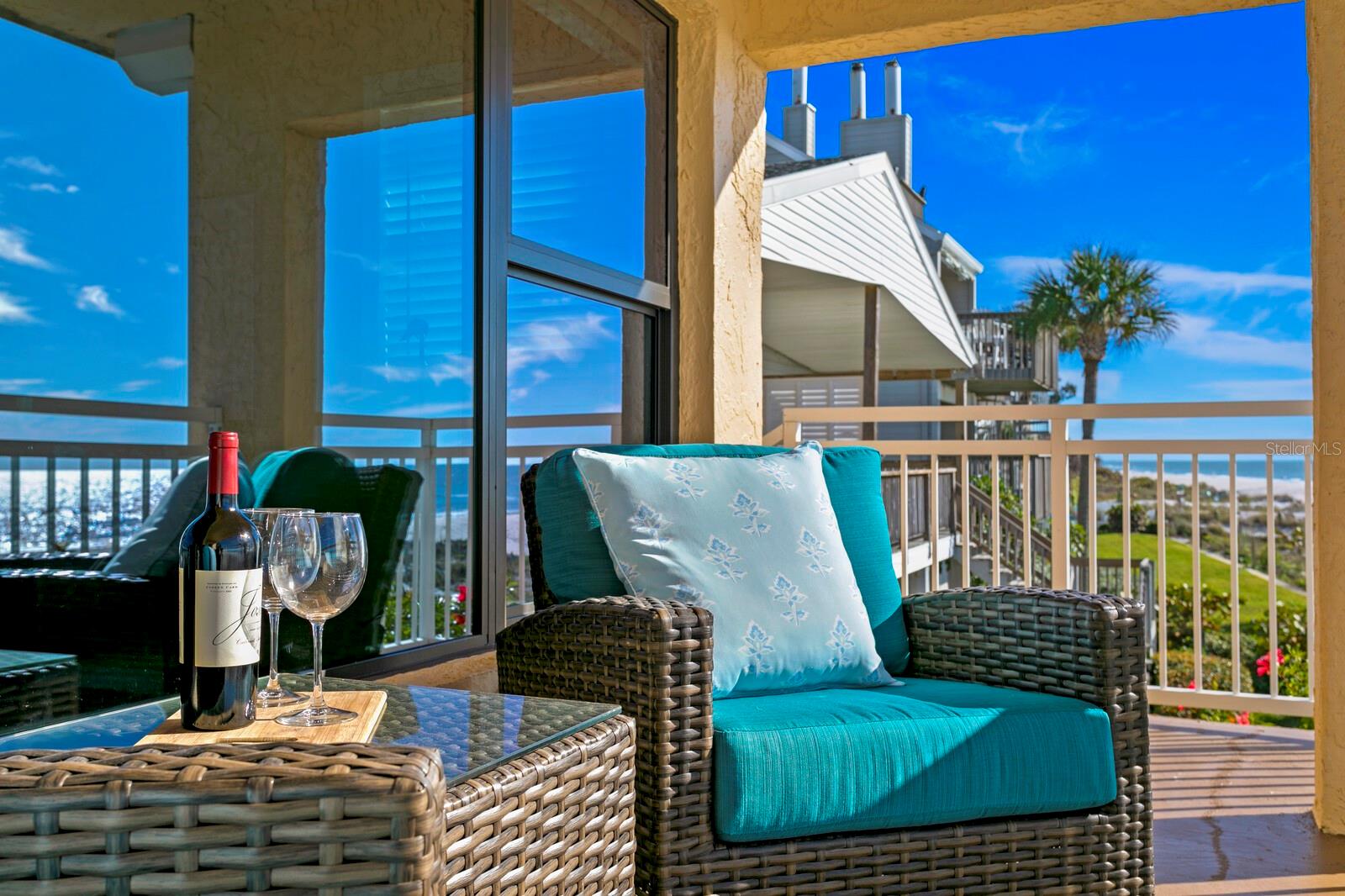 INDIAN ROCK SOUTH SHORE - Residential