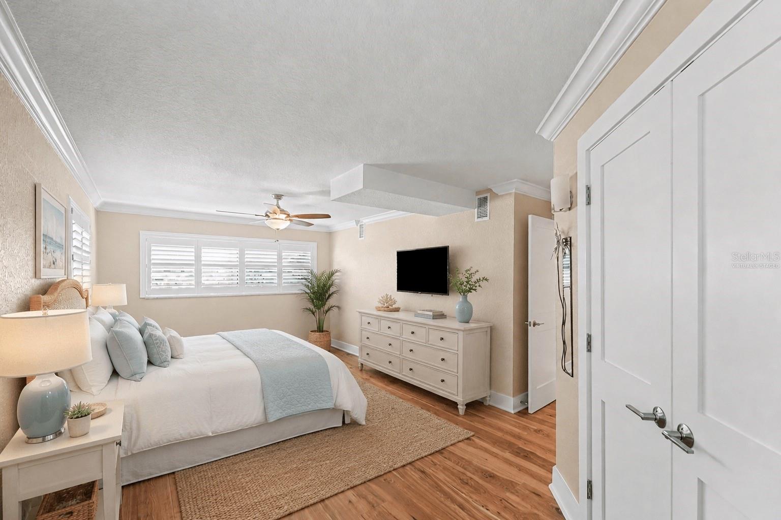 INDIAN ROCK SOUTH SHORE - Residential