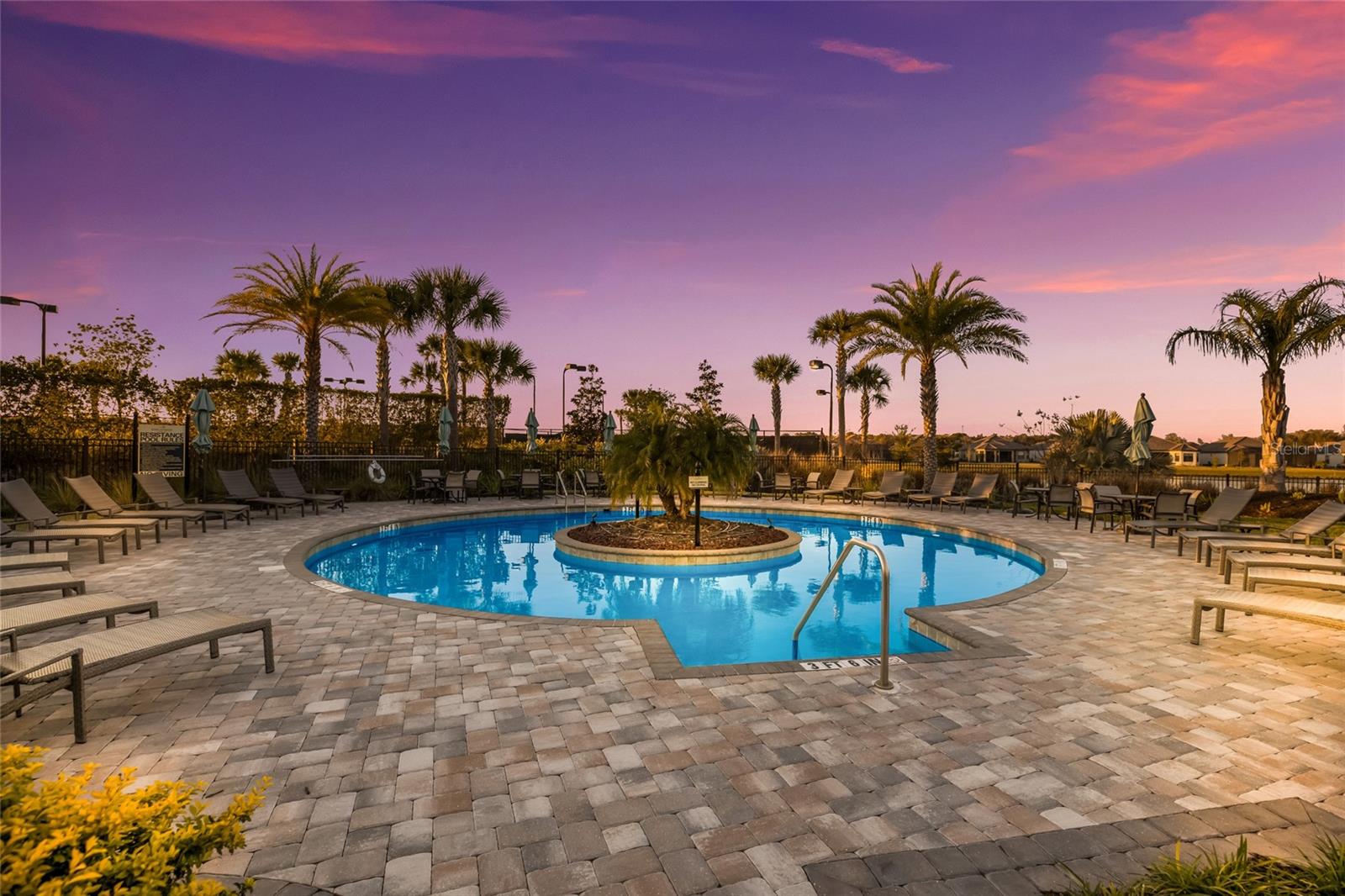 ARTISAN LAKES ESPLANADE PH I SP A-D - Residential